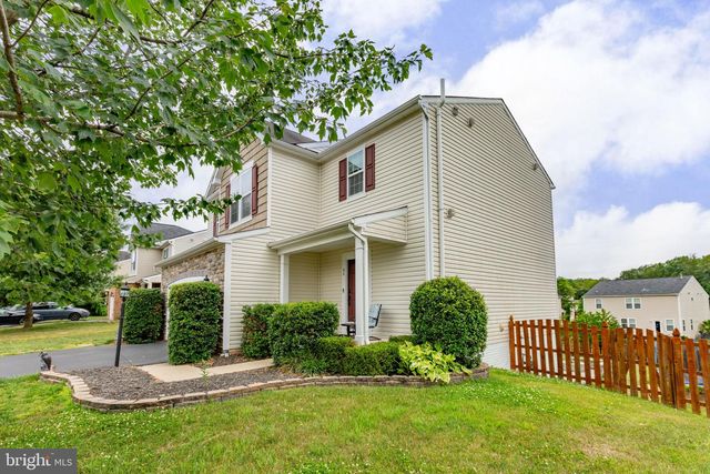 64 CHARTER GATE DR, Fredericksburg, VA 22406