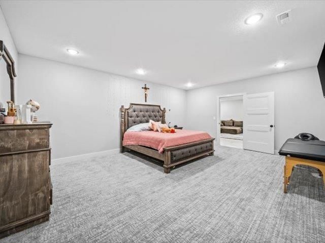 11975 W Cherese Cir, Wichita, KS 67215