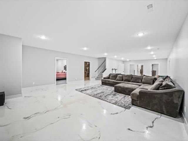 11975 W Cherese Cir, Wichita, KS 67215