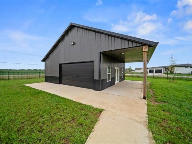 11975 W Cherese Cir, Wichita, KS 67215