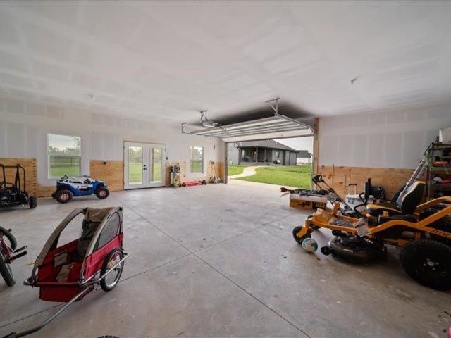 11975 W Cherese Cir, Wichita, KS 67215