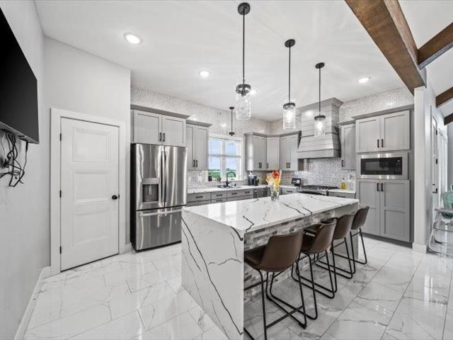 11975 W Cherese Cir, Wichita, KS 67215