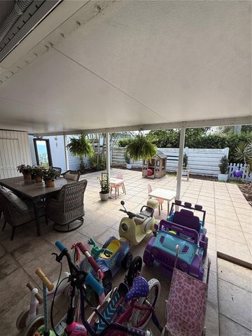 7443 Twin Sabal Dr, Miami Lakes, FL 33014