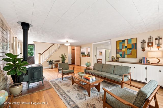 307 Old Kingston Road, New Paltz, NY 12561