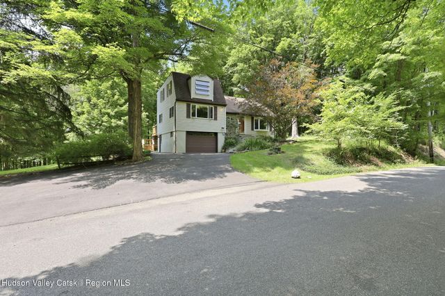307 Old Kingston Road, New Paltz, NY 12561