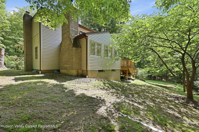 307 Old Kingston Road, New Paltz, NY 12561