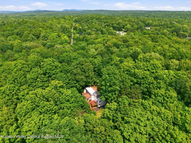 307 Old Kingston Road, New Paltz, NY 12561