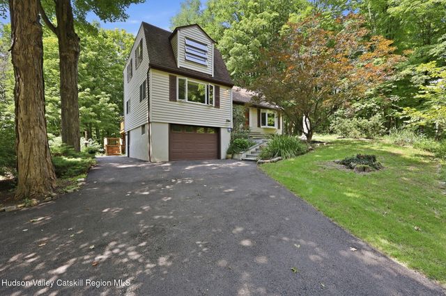 307 Old Kingston Road, New Paltz, NY 12561