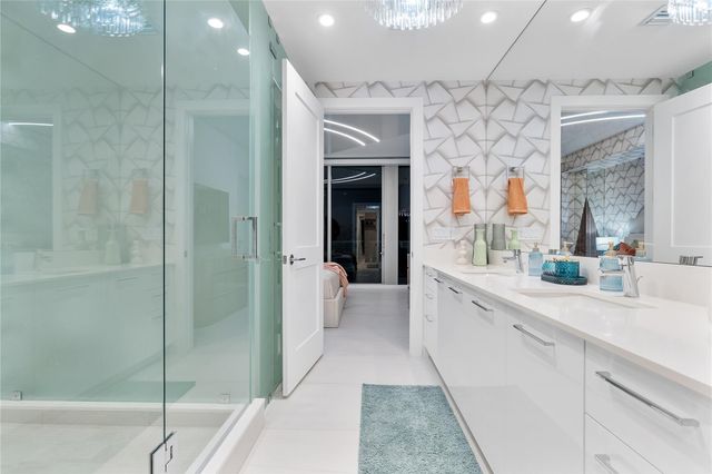 151 N Seabreeze Blvd. 1403, Fort Lauderdale, FL 33304