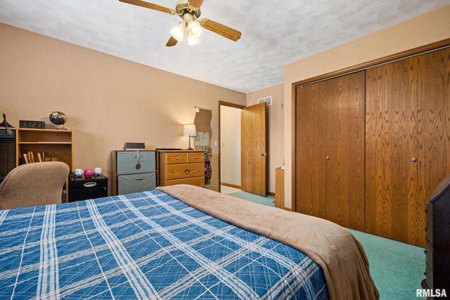 121 WOODCREST Avenue, Morton, IL 61550