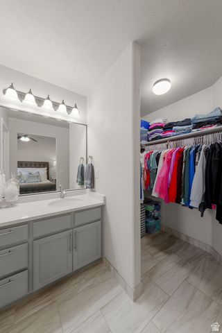 933 N OCOTILLO DR, Washington, UT 84780