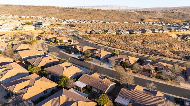 933 N OCOTILLO DR, Washington, UT 84780