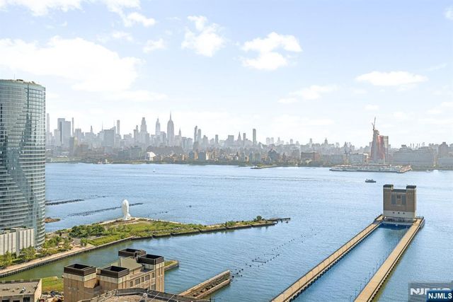 45 S River Drive 3114, Jersey City, NJ 07310