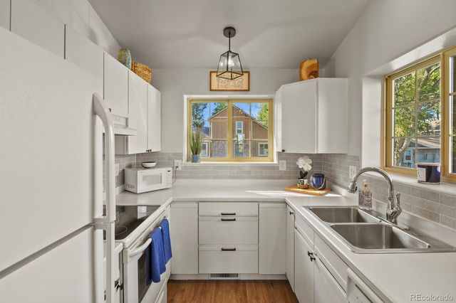 6427 Grandview Avenue A & B, Arvada, CO 80002