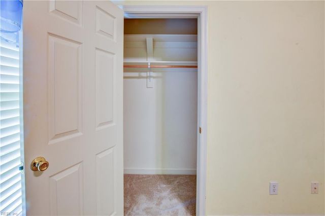 2005 Lockard AVE, Chesapeake, VA 23320