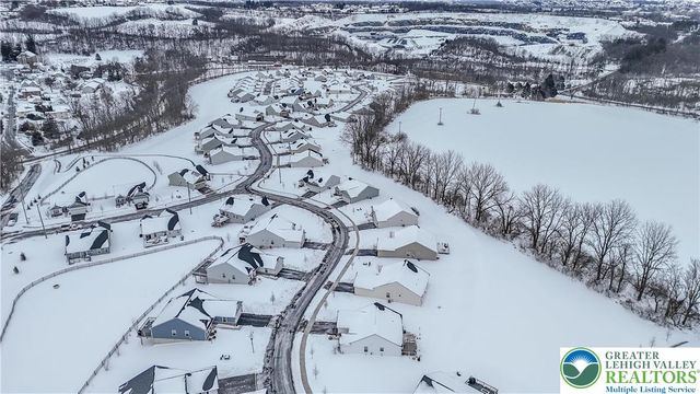 4210 Mimosa Lane, Whitehall Twp, PA 18052