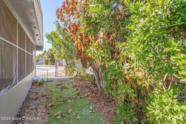 1811 Hickory Street, Melbourne, FL 32901