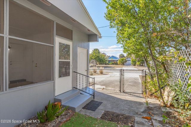 1811 Hickory Street, Melbourne, FL 32901