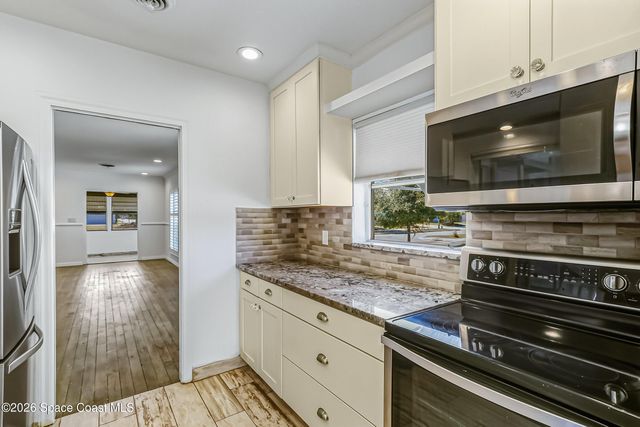 1811 Hickory Street, Melbourne, FL 32901