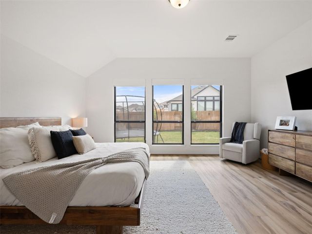 6825 Empresa DR, Austin, TX 78738