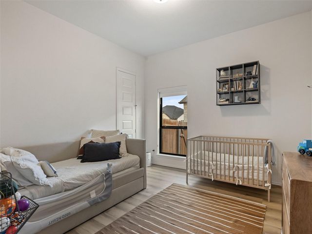 6825 Empresa DR, Austin, TX 78738