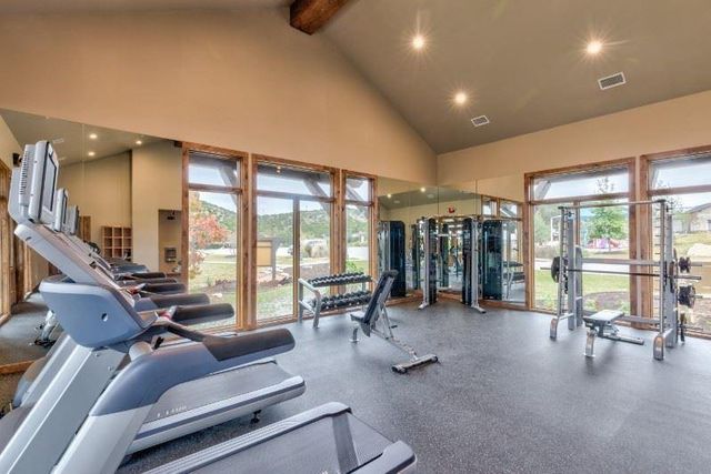 6825 Empresa DR, Austin, TX 78738