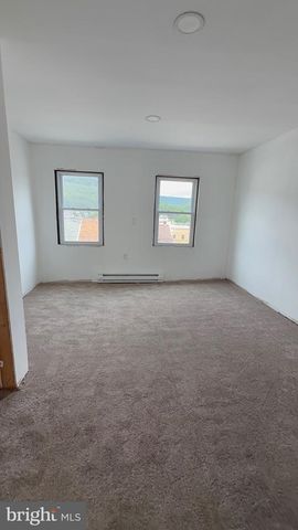 924-926 W SPRUCE ST, Coal Township, PA 17866