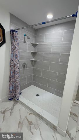 924-926 W SPRUCE ST, Coal Township, PA 17866