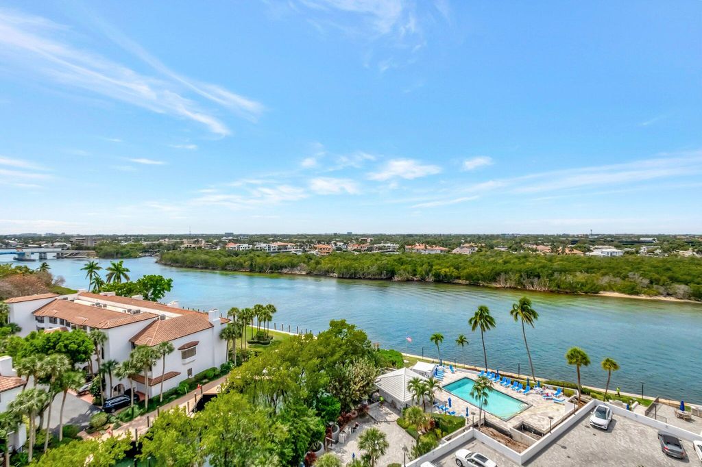 4750 S Ocean Boulevard Ph10, Highland Beach, FL 33487