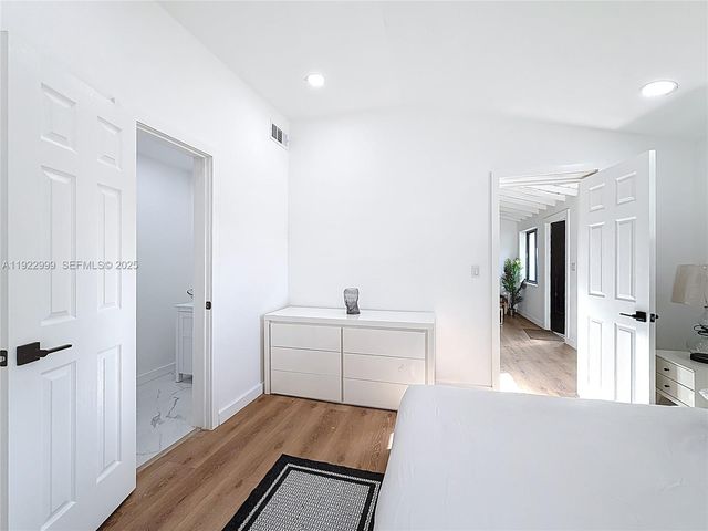 3521 SW 58th Ct, Miami, FL 33155