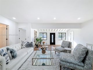 3521 SW 58th Ct, Miami, FL 33155