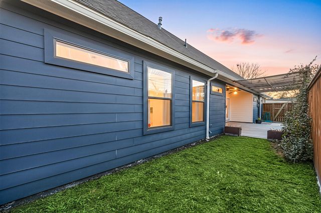 5311 Leeland Street, Houston, TX 77023