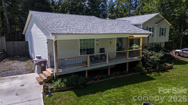 100 Woodlea Drive, Morganton, NC 28655