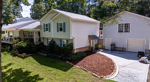100 Woodlea Drive, Morganton, NC 28655