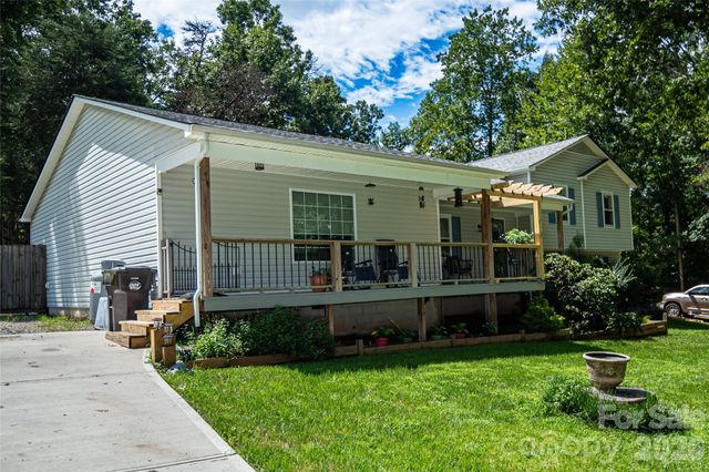 100 Woodlea Drive, Morganton, NC 28655