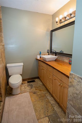 100 Woodlea Drive, Morganton, NC 28655