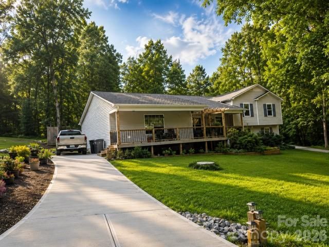 100 Woodlea Drive, Morganton, NC 28655