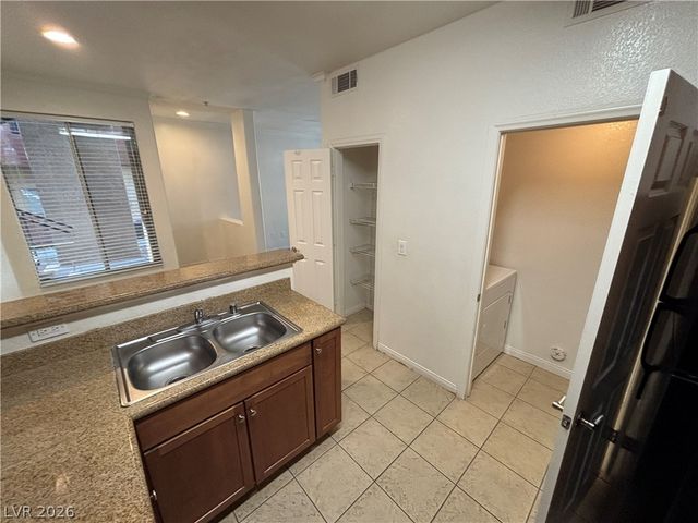 4400 South Jones Boulevard 1041, Las Vegas, NV 89103