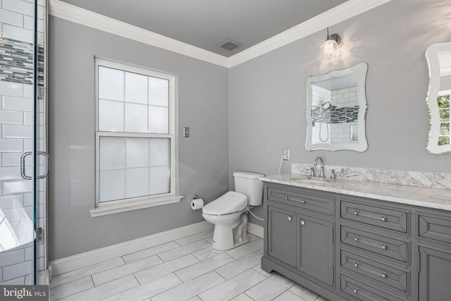 4 SUMMIT RIDGE CT, Germantown, MD 20874