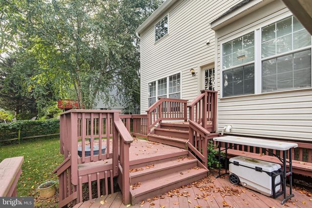4 SUMMIT RIDGE CT, Germantown, MD 20874