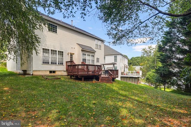 4 SUMMIT RIDGE CT, Germantown, MD 20874