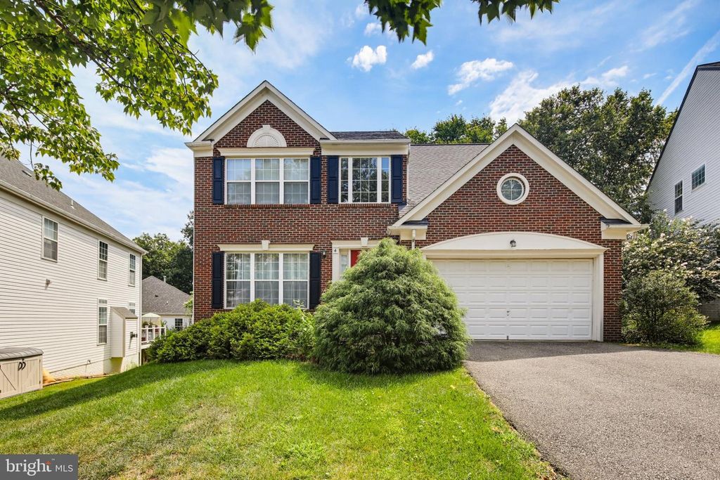 4 SUMMIT RIDGE CT, Germantown, MD 20874