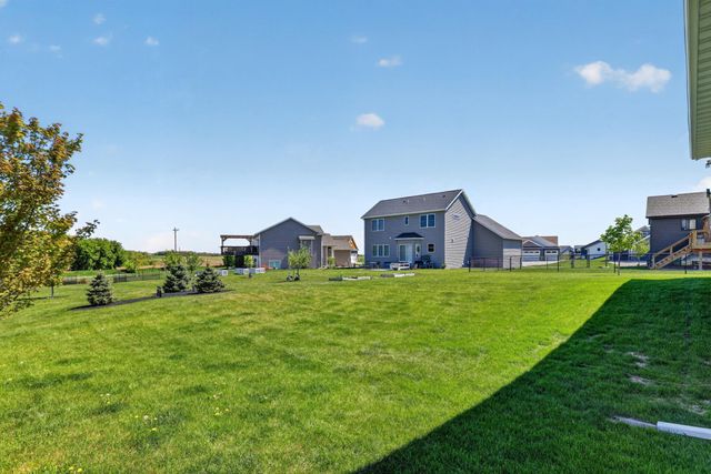 1565 Brandt Drive NE, Byron, MN 55920