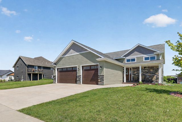 1565 Brandt Drive NE, Byron, MN 55920