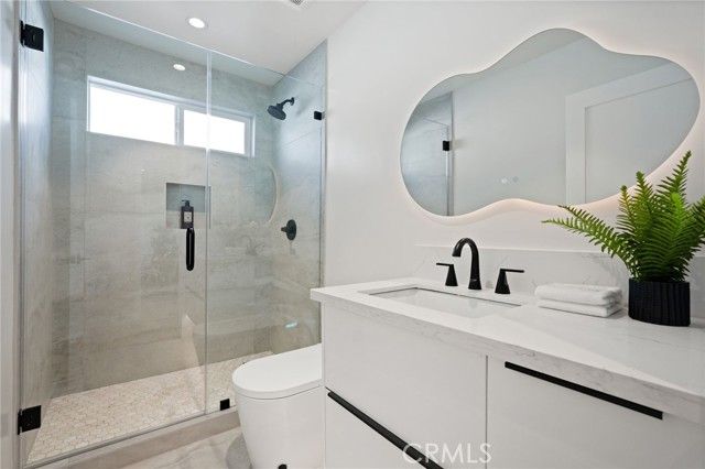 24118 Highlander, West Hills (los Angeles), CA 91307