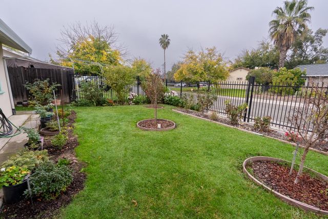 3604 Buhler Way, North Highlands, CA 95660