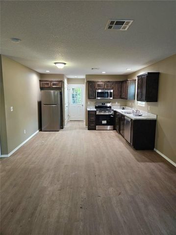 306 E Adams Street, Pittsburg, KS 66762