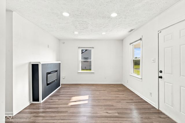 613 S Mickley Avenue, Indianapolis, IN 46241