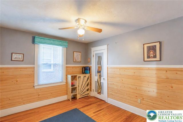 1207 Maple Street, Bethlehem City, PA 18018