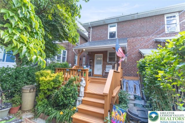 1207 Maple Street, Bethlehem City, PA 18018